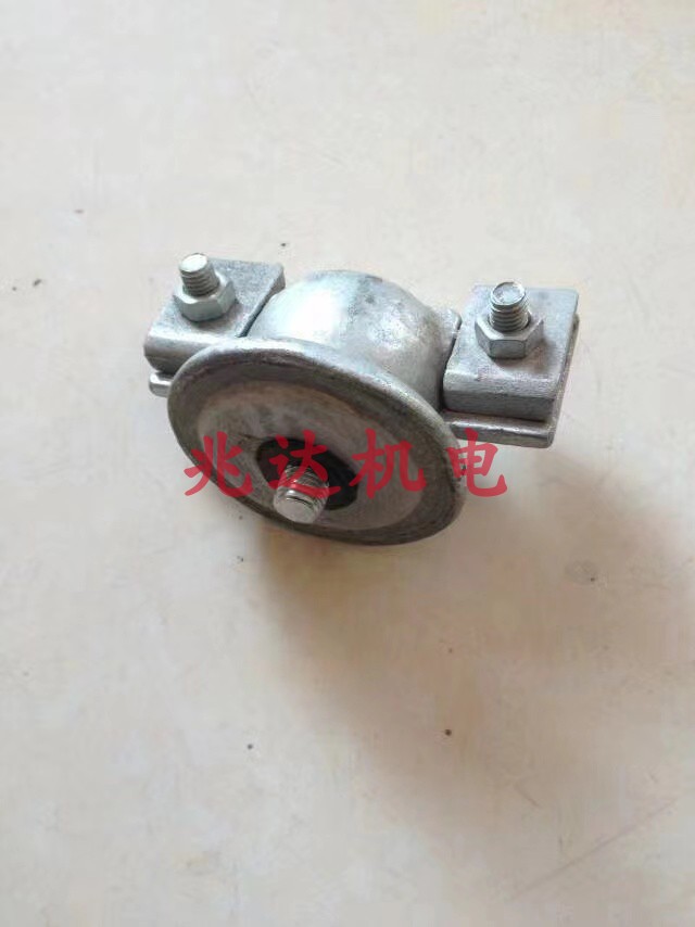 厂家销售装甲瓷瓶 装甲吊线器 装甲绝缘子