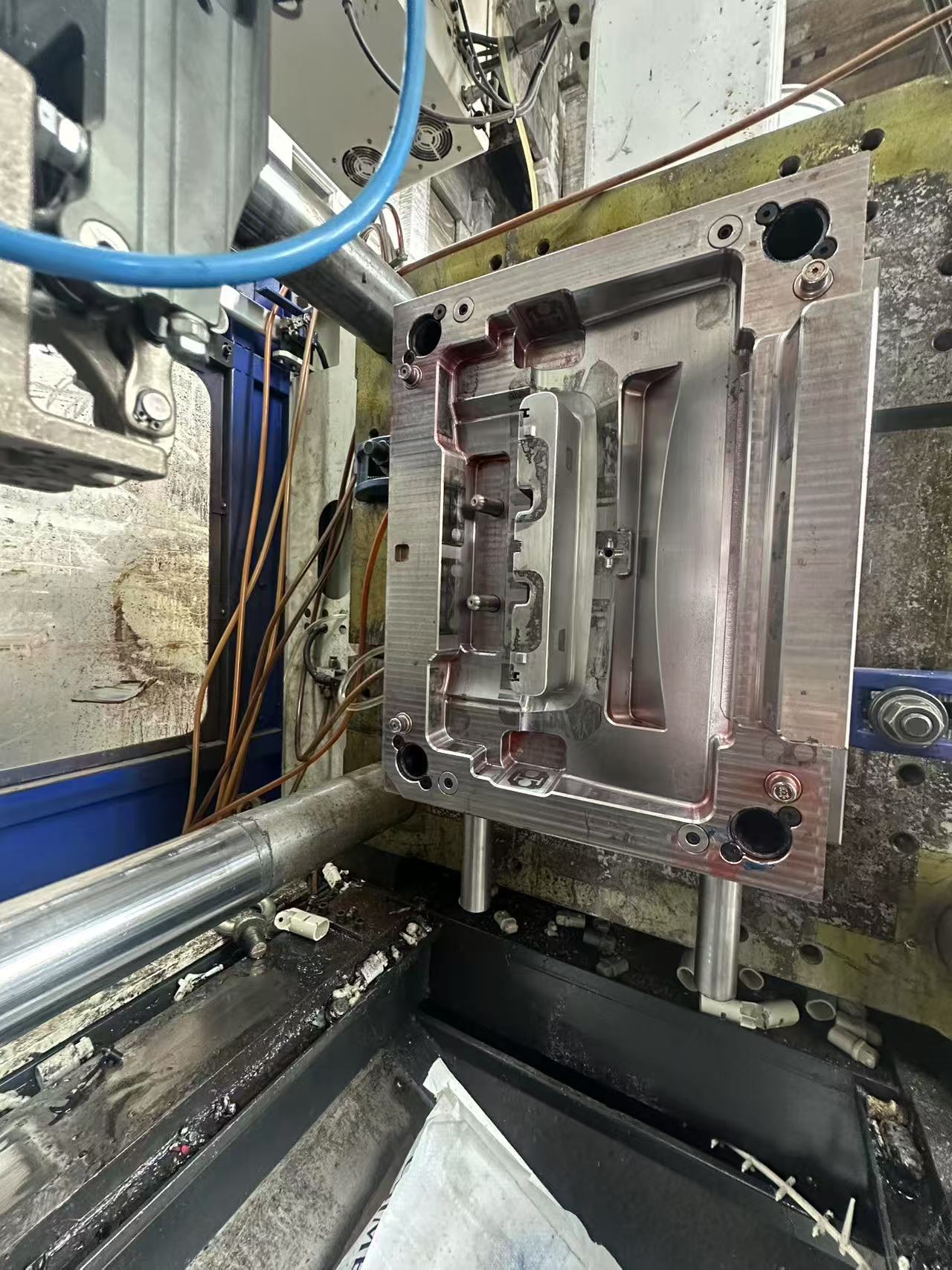 Auto Parts Central Control Door Armrest Injection Mold Black Electroplating Parts Injection Mold Car Abs Injection Mold