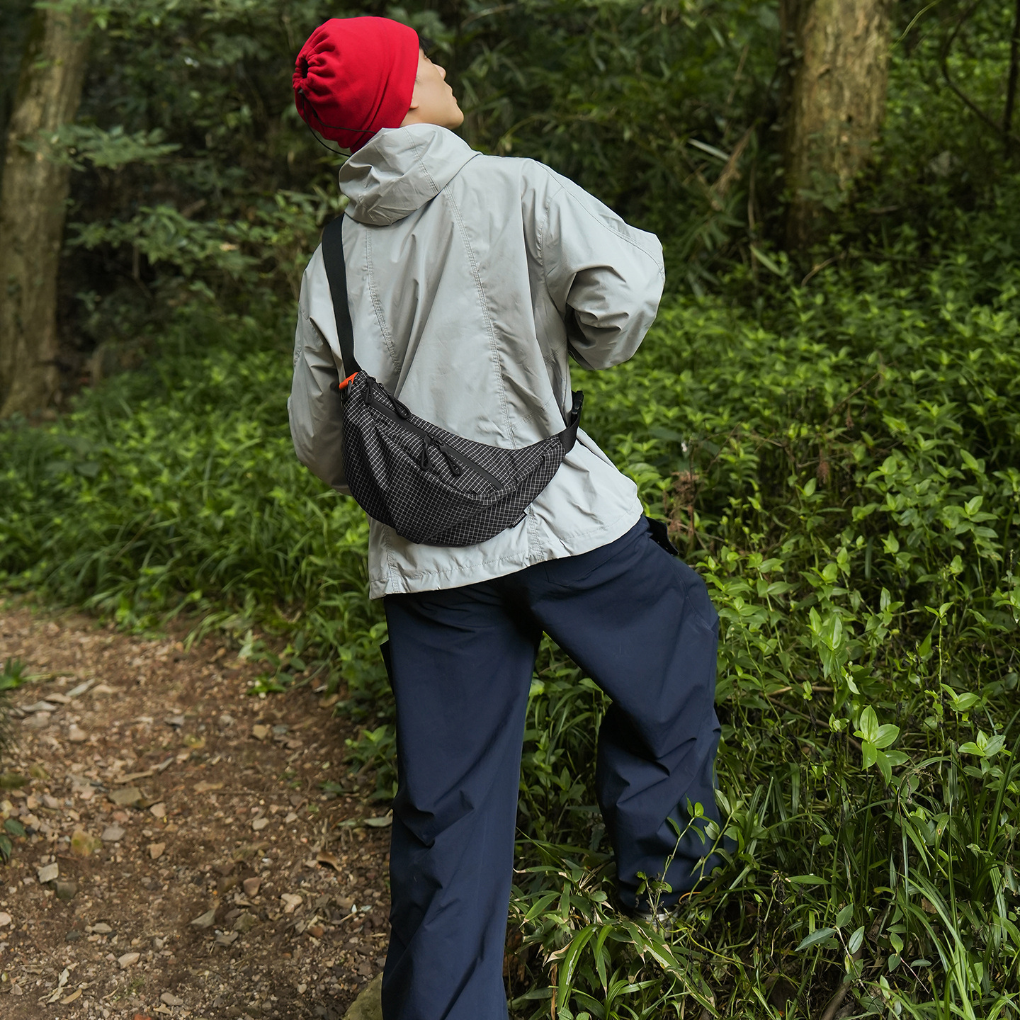 001 Cross-Border Outdoor Lightweight Chest Men 2025 Autumn Single Shoulder Crossbody Large Capacity Casual Sports Waist Bag_voghion.com