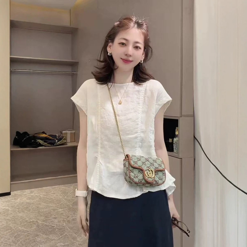 Lotus Leaf Lace Imitation Linen Shirt for Women, Short-Sleeved 2026 New Style, Elegant High-End Blouse, Loose Fit, Slimming and Stylish Top Lotus Leaf Lace Imitation Linen Shirt for Women, Short-Sleeved 2026 New Style, Elegant High-End Blouse, Loose Fit, Slimming and Stylish Top