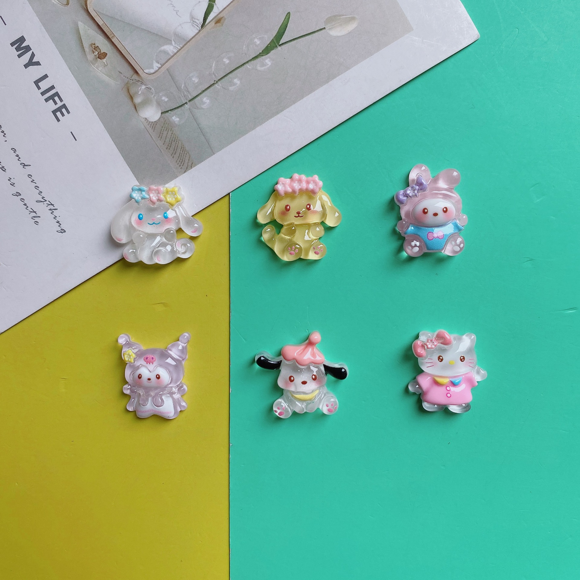 작은 꽃 잠을 통해 만화 얼음 아기 고양이 토끼 강아지 DIY 수지 액세서리 휴대 전화 케이스 헤어 핀 신발 버클 스티커