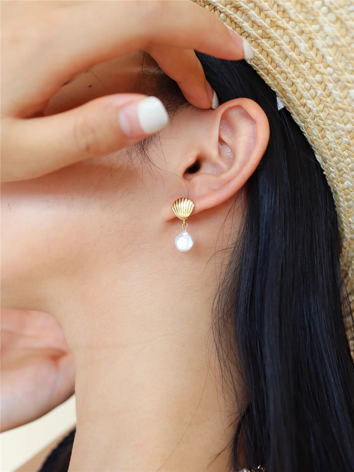 3g Weight 925 Sterling Silver Ear Needle Material Drop Earrings Classification 1 Pair Quantity Daily, Tea Party Occasion 925 Sterling Silver Material Geometric Pattern All Seasons Season Women's Gender Polished Finish Simple Style, Classic Style Style 1 Pair 925 Sterling Silver Geometric Drop Earrings 5