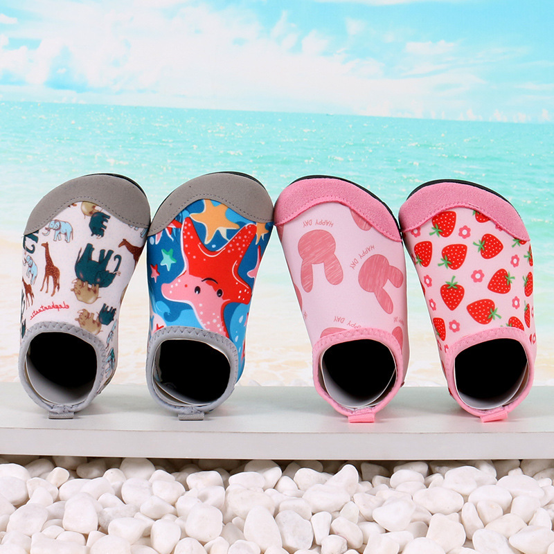 Children's Beach Tracing Shoes for Boys and Girls, Non-Slip Beach Shoes, Baby Swimming Socks, Anti-Cut Water Park Water Shoes