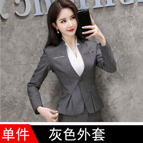 Пальто серое 60 юаней