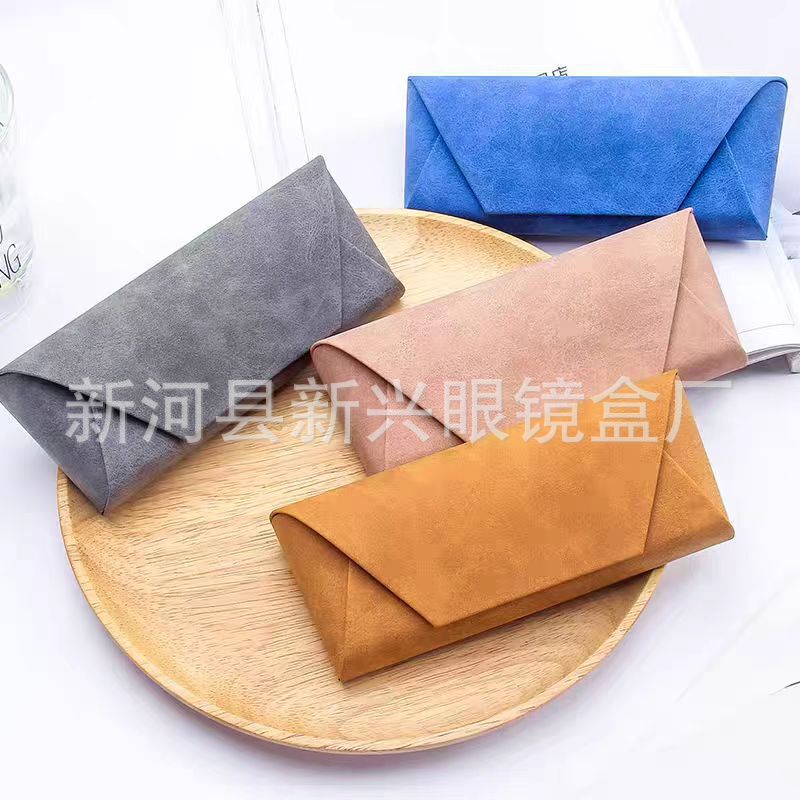 Factory wholesale leather high-end handmade sheep pattern simple men's and women's student glasses case free printing LOGO