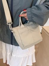 尼龙轻便多功能斜挎包女包2025新款纯色简约手提单肩小挎包手机包