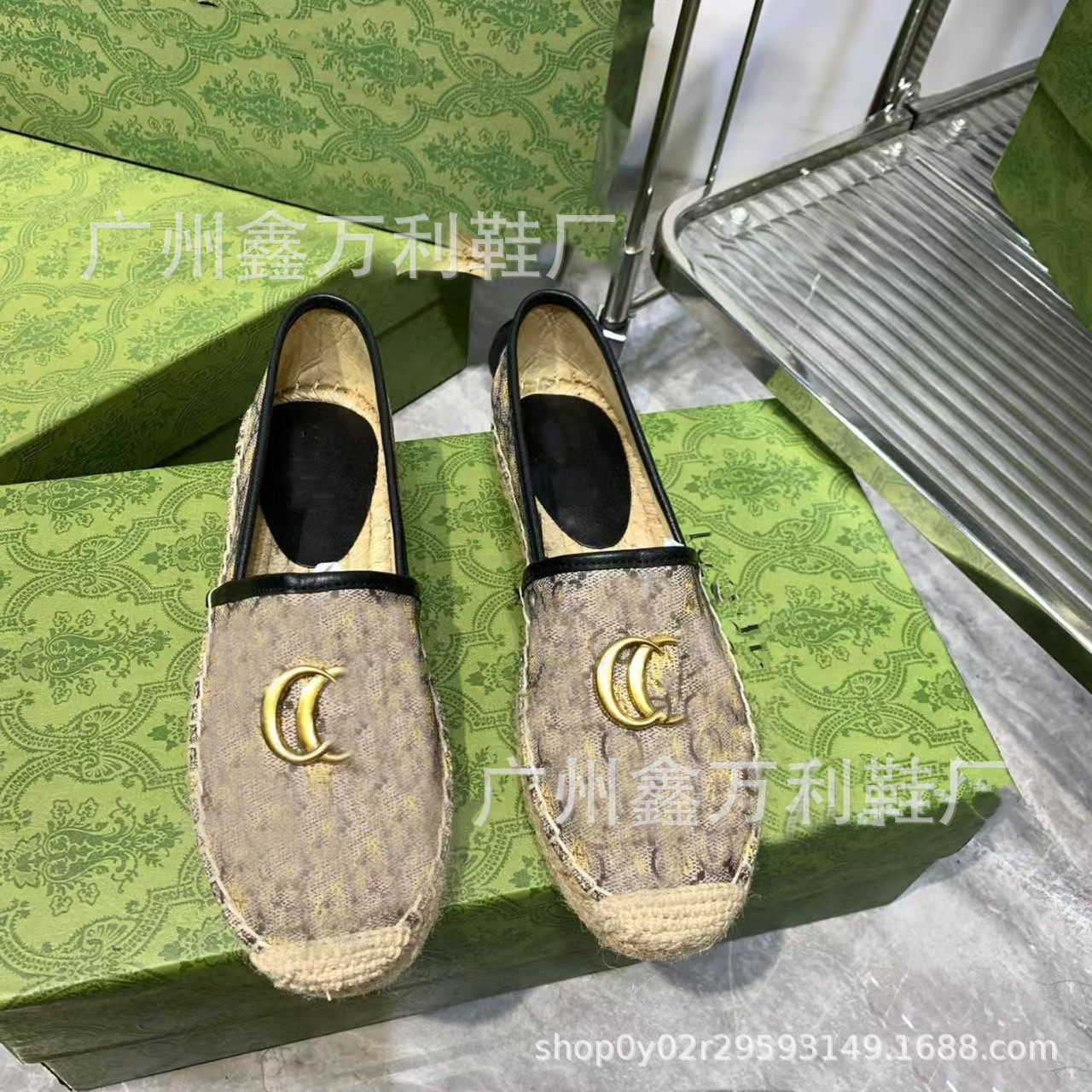 高版金属字母草编麻绳厚底渔夫鞋羊皮防滑休闲平底潮流时尚舒适女