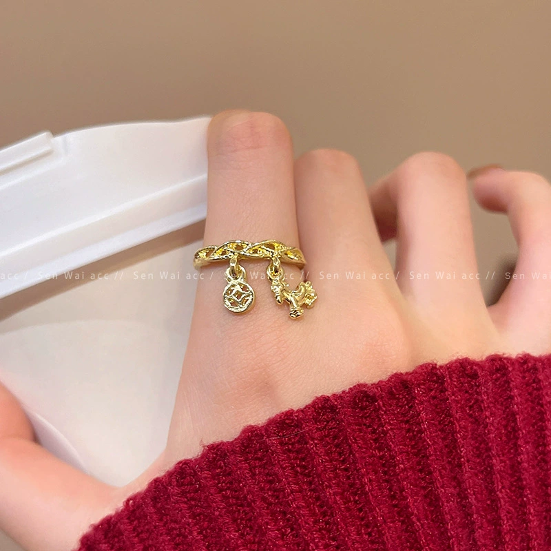 Ring, Retro Small Bow Design, Light-Luxury Silver-Tone Statement, One Size