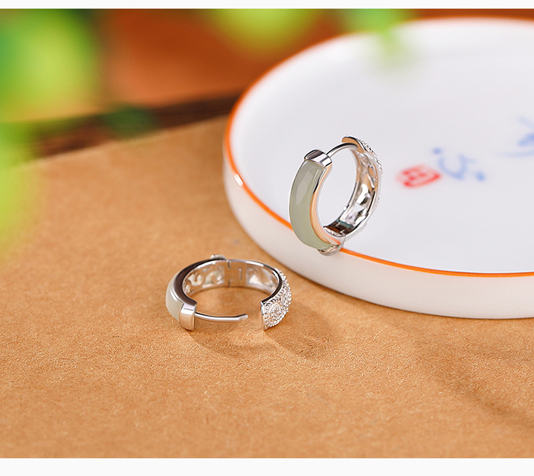 Bông tai kẹp tai retro bạc S925 đính ngọc bích sapphire hình hươu — Kiểu Sapphire chi tiết 4