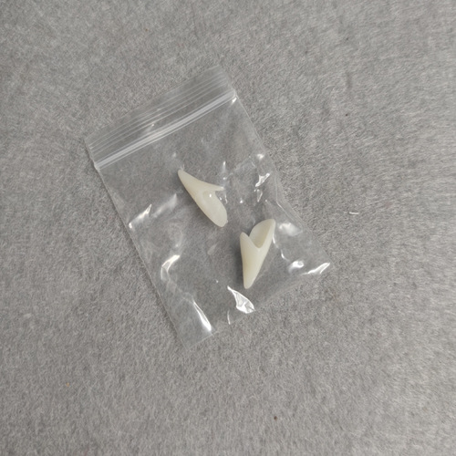 Halloween vampire fake teeth zombie fake teeth sharp teeth kit little tiger teeth kit cosplay makeup props