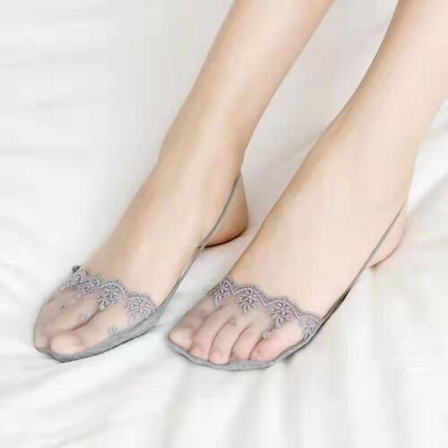 Japanese and Korean suspender lace invisible socks high heels socks summer ultra-thin half-palm socks fully invisible lace women's boat socks