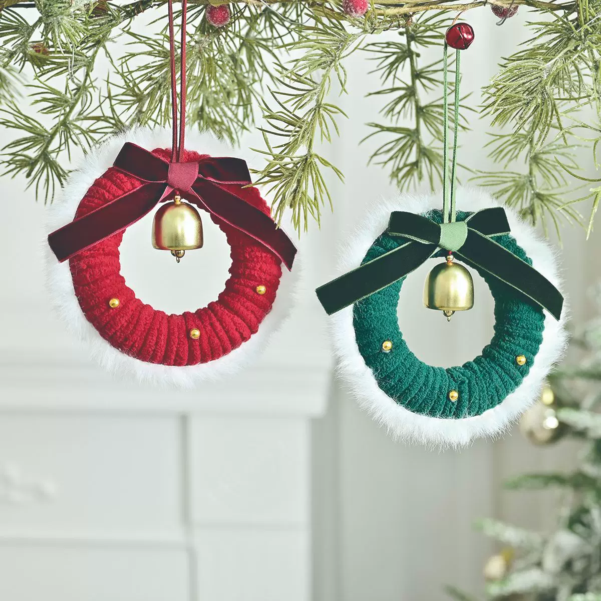 红绿毛线圣诞铃铛花环蝴蝶结车挂树挂饰礼盒装迷你花环节日氛围