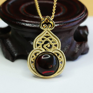Aiyu Natural Amber Pendant Blood Pepper Gourd Xiangyun Necklace New Chinese Factory Wholesale AY3122604