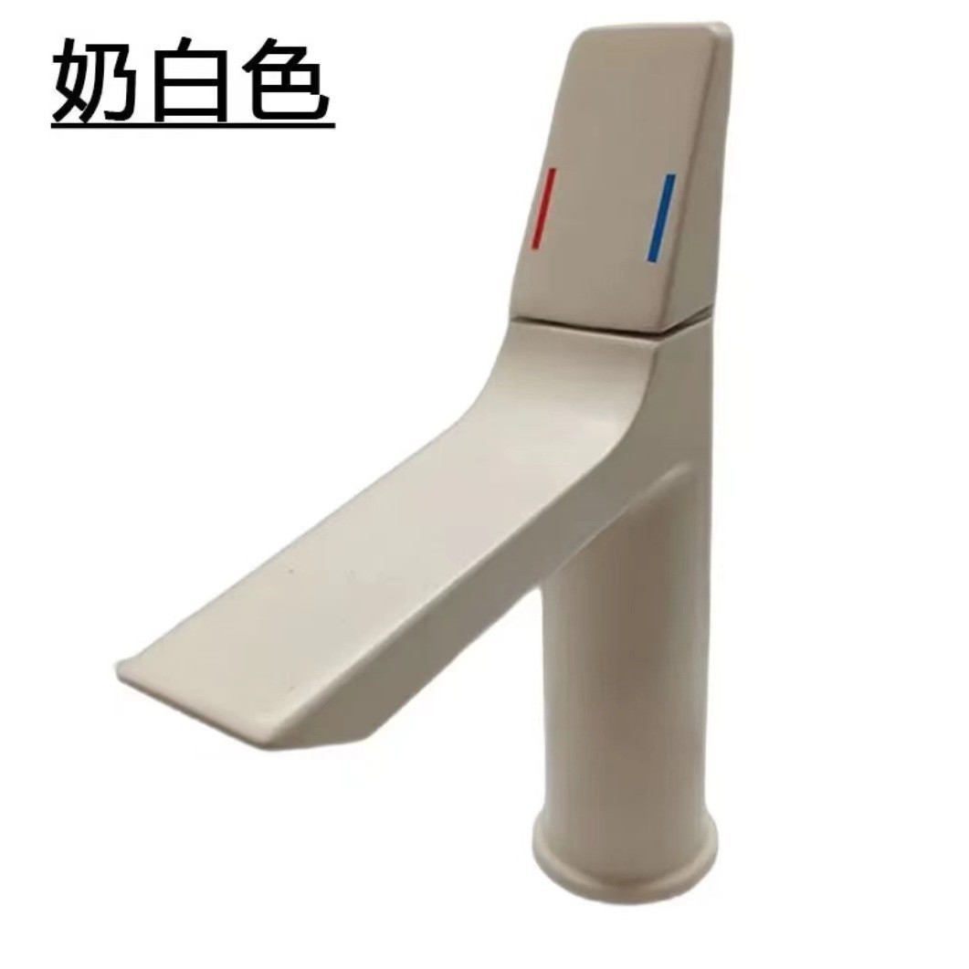 新款铜单把双孔一体冷热水龙头枪灰色金色卫生间浴室柜洗手盆面盆