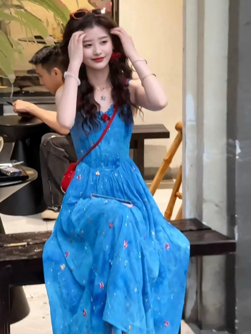 度假风出游出片多巴胺连衣裙女2026新款夏日绝美韩系独特漂亮裙子