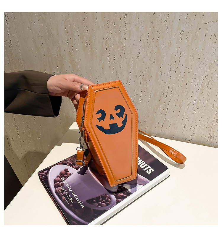 Personalisierte Ghost Creative für Frauen 2024 Neue Halloween-Kürbis-Druck-Einzelschulter-Crossbody-Trendy-Sargtasche_voghion.com