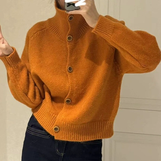 Оранжевый свитер с высоким воротником куртка женская осень-зима 2024 новый корейский ленивый стиль трикотажный кардиган чувство