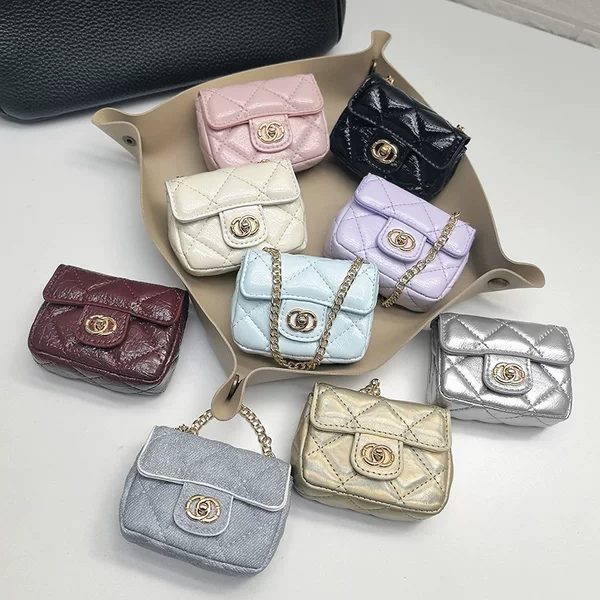 Cross-border CF new coin purse, fashionable mini quilted Chanel-style versatile crossbody bag for women, Bluetooth earphone bag pendant