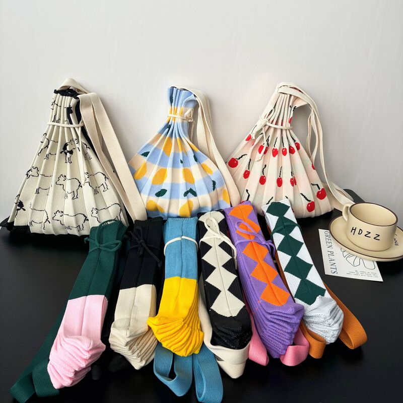 Foldable Knitted Pleated Bag, Korean Niche Design, Cute and Versatile Women's Shoulder Bag, Accordion Bag, Crossbody Bucket Bag