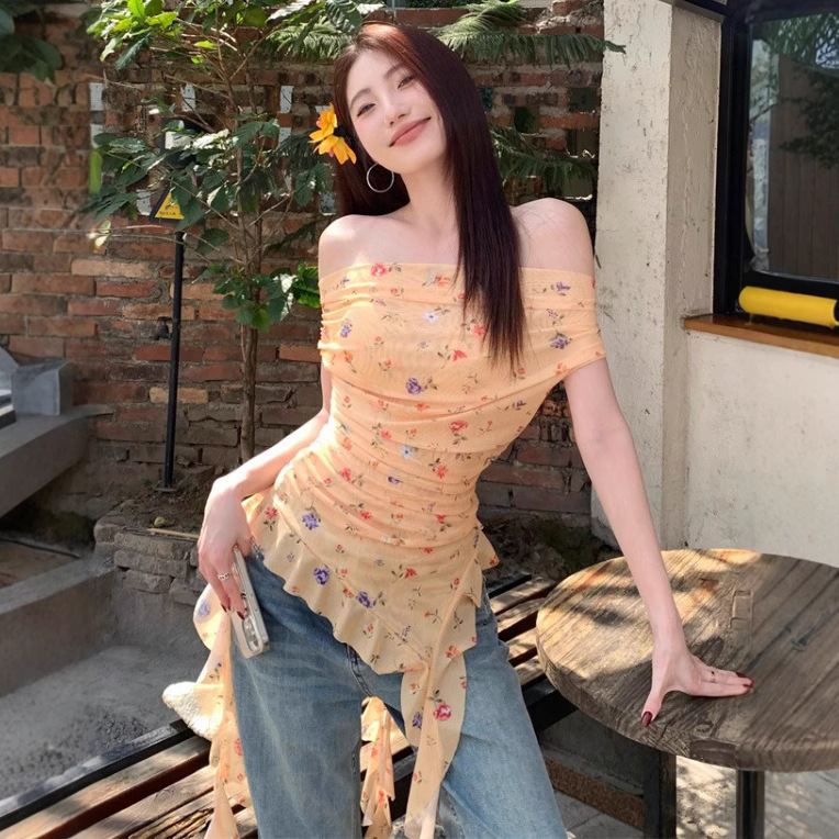 Ins Pure Desire Sexy One-Shoulder Sexy Short-Sleeved Tops for Women Summer Retro French Floral Ruffled Slim T-Shirts for Women