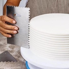 跨境不锈钢梯形蛋糕刮刀四方形奶油刮板甜点奶油边缘抹刀烘焙用具