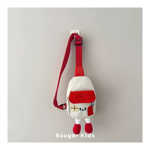 Trendy children's crossbody bag for boys and girls, cute spring baby bag with unique design, lightweight kindergarten chest bag