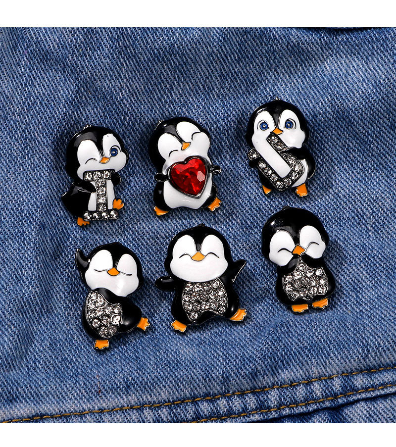 Penguin Pattern Cute Pin Penguin Alloy Enamel Unisex Brooches