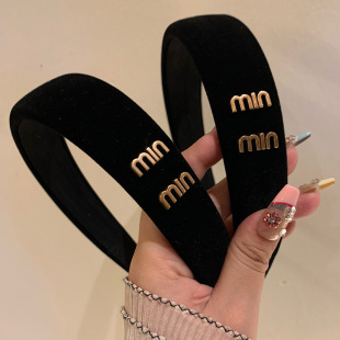 ��ɫ�z�q�l��~��ĸ��߅�͹ŷ�ʽС���L���B�2024���ﶬ�¿��^��