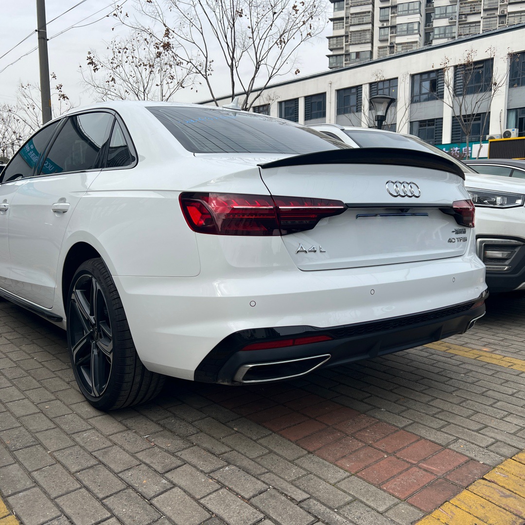 Suitable for Audi 17-25 Models A4Ls4 Modified K-Style Arc Tail Wing B9 Rear Spoiler Fixed Wind Tail Wing in Glossy Black
