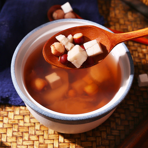 Sishen Soup Vacuum Packaging Poria, Lotus Seeds, Gorgon Fruit, Chinese Yam, Siwu Decoction Tea can be boiled, soup can be made, porridge can be made to benefit the spleen and stomach.