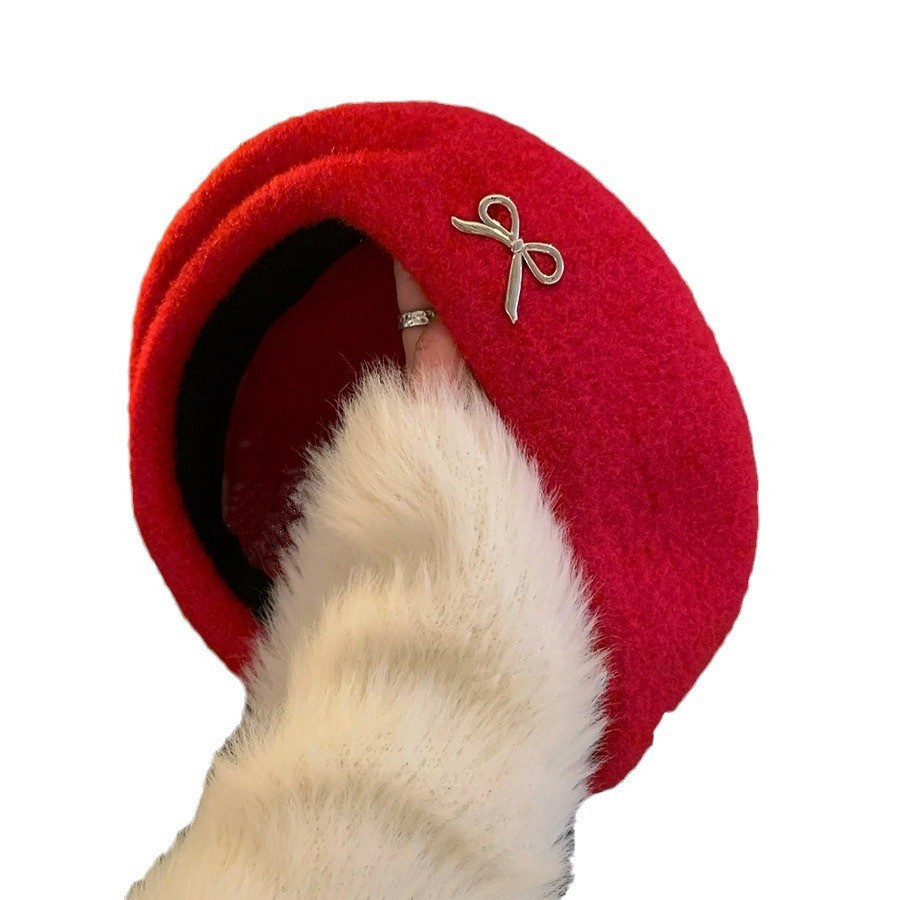 Vintage lana roja boina de invierno otoño de alta calidad arco de metal mostrando la cara gorra de niño de periódico