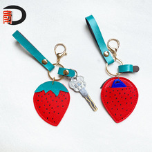 跨境创意橘子草莓皮革钥匙扣包包挂饰配件 口罩汽车钥匙PU挂件
