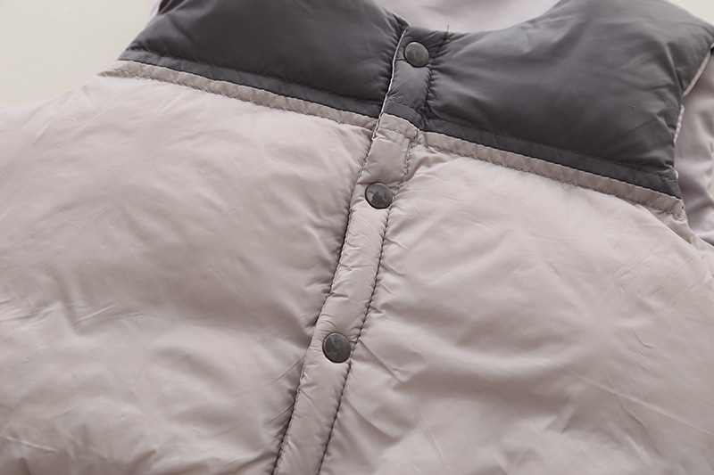 Vêtements pour garçons, style hiver avec manteau en coton épais en peluche, nouvel article 2024, gilet à capuche à blocs de couleurs pour bébé et enfant_voghion.com