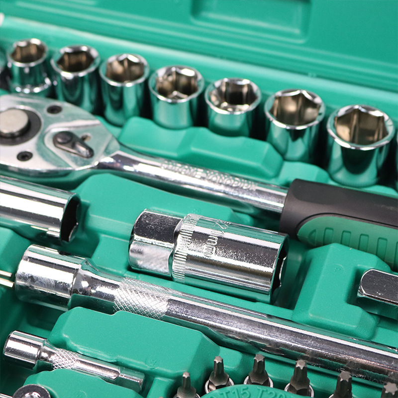 65 conjuntos de herramientas de reparación de automóviles combinadas con llave rápida de reparación de automóviles llave de manga hexagonal al por mayor