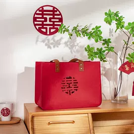 场地布置道具;吊旗/三角旗;拉花、彩带