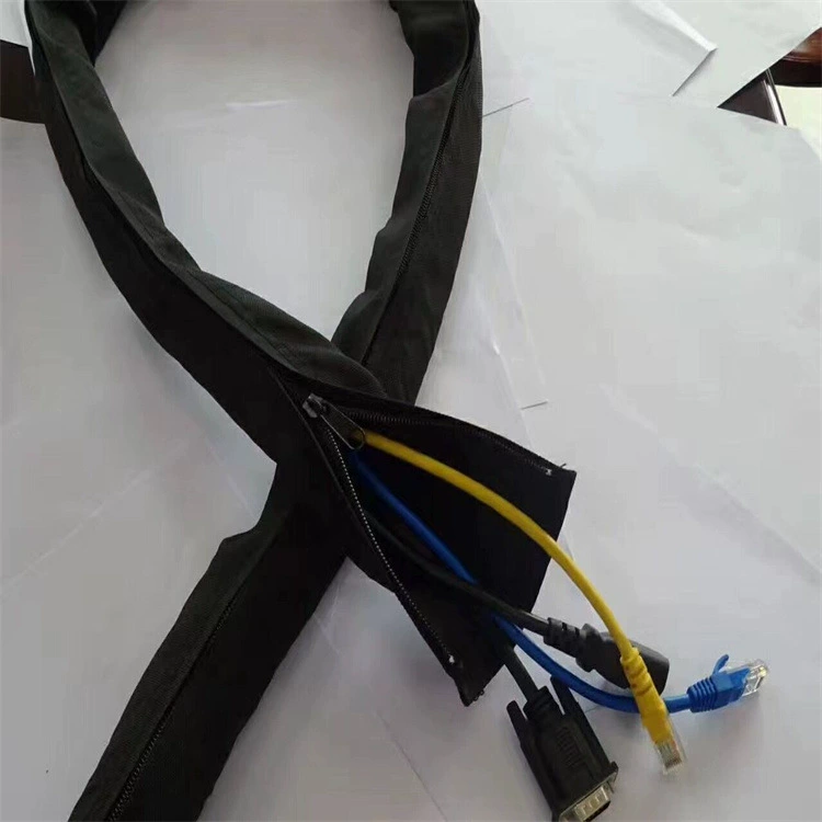 Открывается на молнии, легко разбирается и рассеивает тепло, нейлоновый защитный рукав, жгут проводов на молнии, гибкий и износостойкий, защитный сетевой кабель.