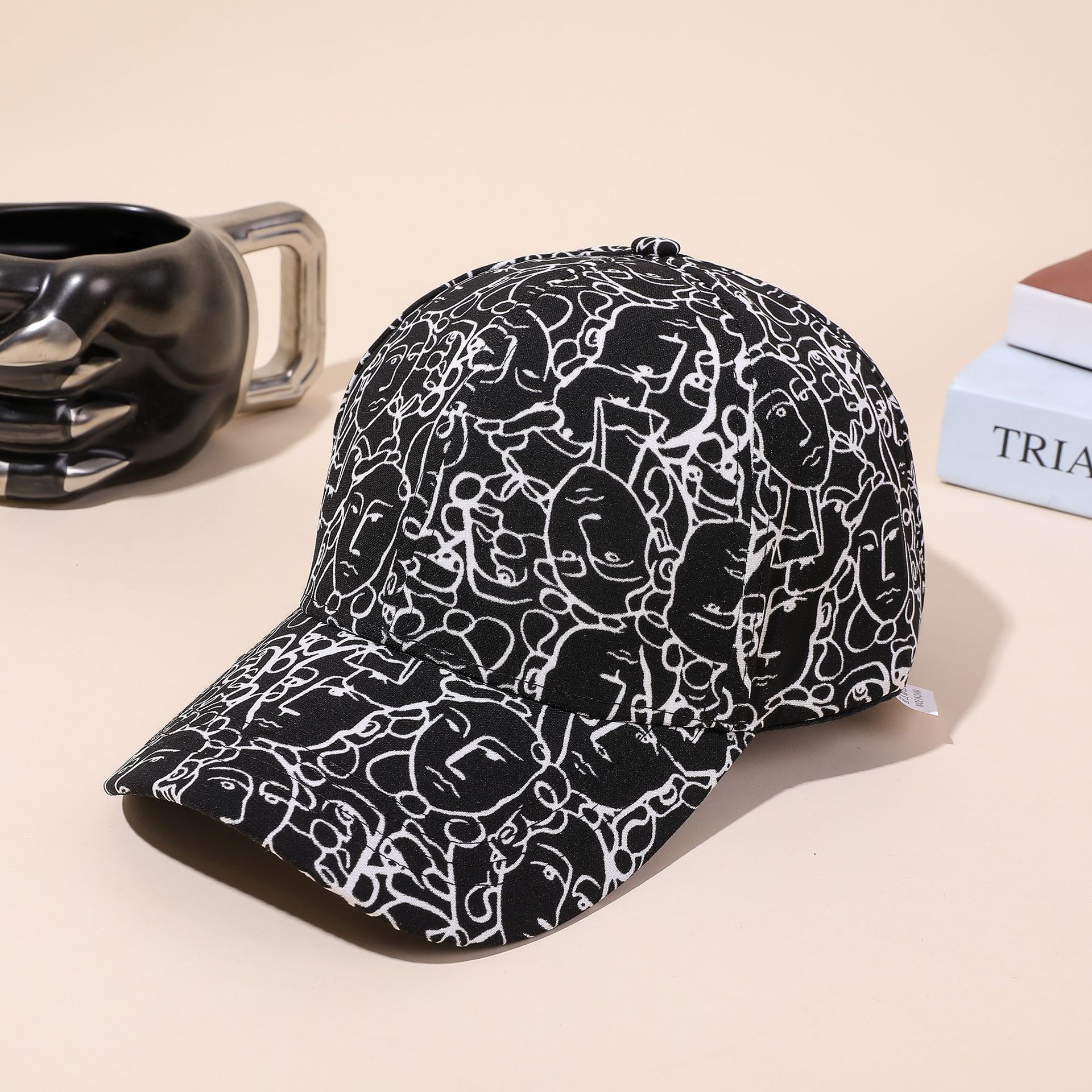 Nuevo sombrero de béisbol para hombres y mujeres de primavera y verano carácter abstracto impreso sombrero para el sol de viaje al aire libre
