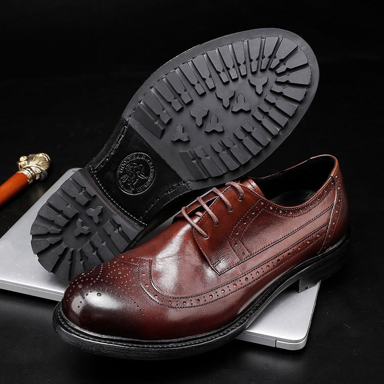 Vintage cowhide Derby wedding shoes Fashion Brock carved business formal casual leather shoes for men plus size men's shoes_vogvips.com