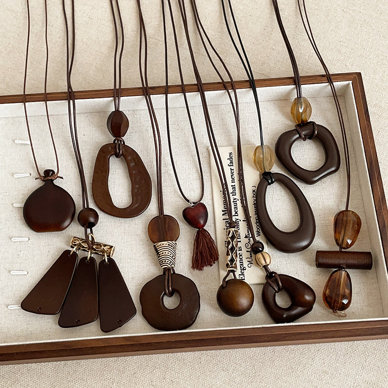 Geometric Coffee-Colored Wooden Pendant Long Necklace for Women, Simple Trendy Personality Fashion Versatile Choker Sweater Chain