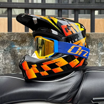 Safety Helmet for Men and | Motosiklet kaskı (dəbilqə) - checkeredorz-orange-frame-gold-mirror-s