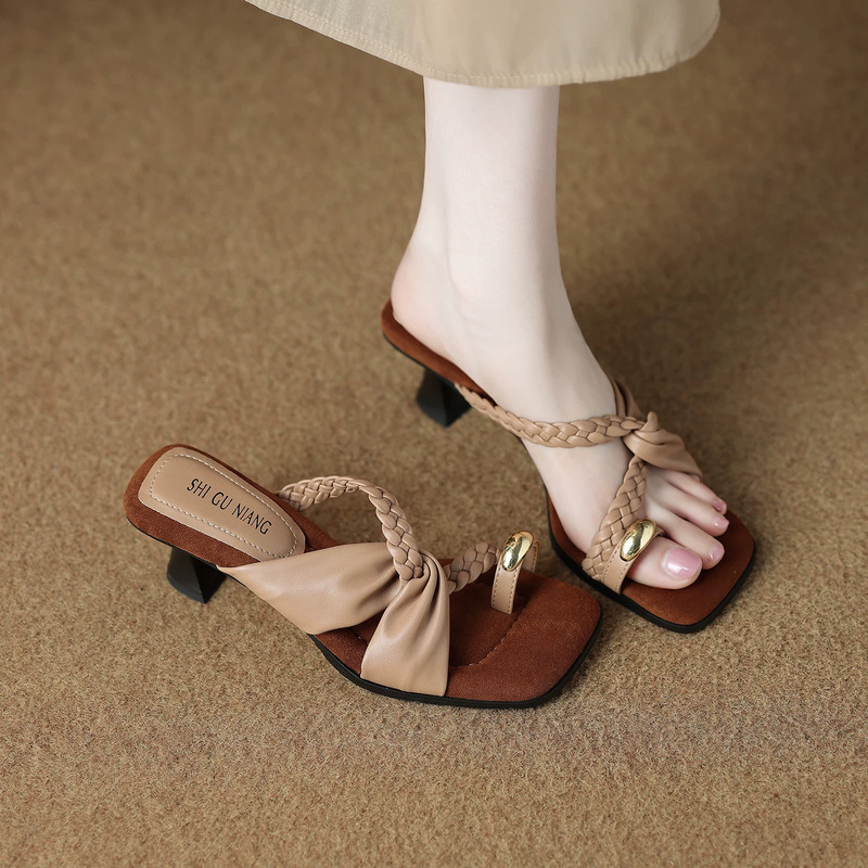 Gorgeous, Super Soft, Non-Tiring Half-Slipper Shoes for Women, Perfect for Outdoor Wear, with a High-End Feel, Stunningly Beautiful, Super Popular in Summer, High-Heeled Open-Toe Sandals