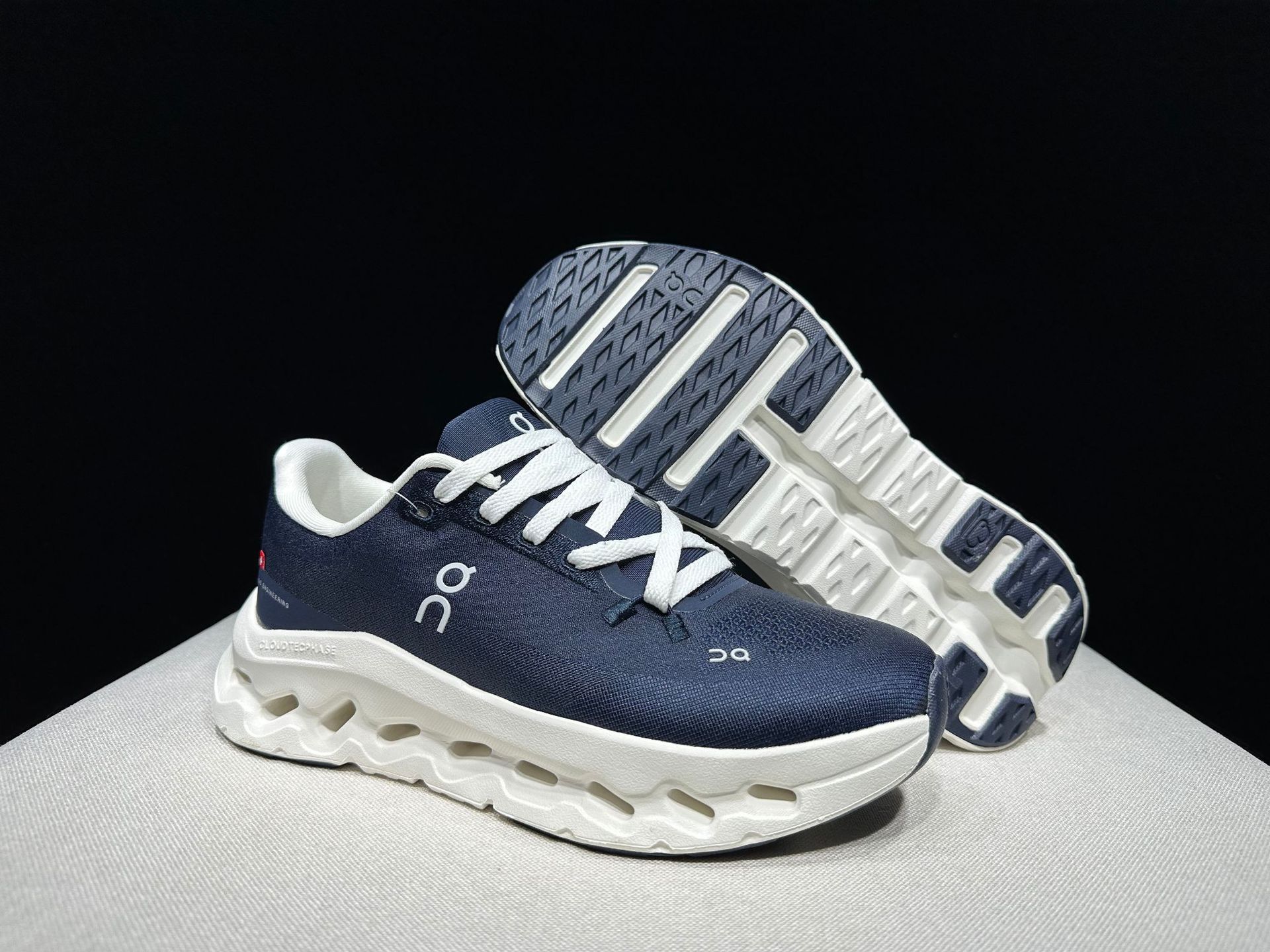 Cross-border On On Run Cloudtilt amortiguado ligero running casual zapatos deportivos para parejas