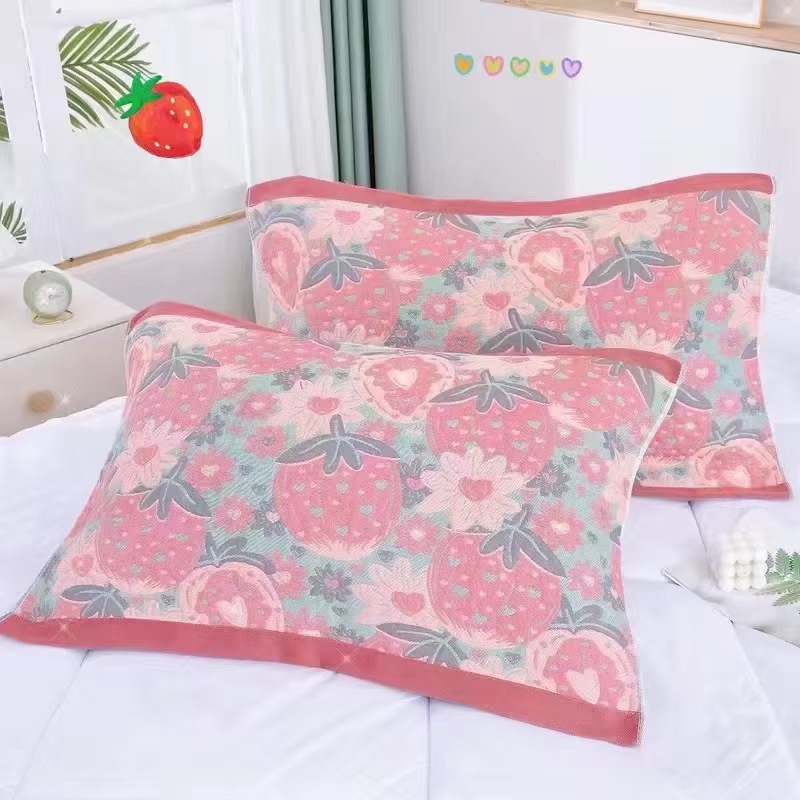 딸기 핑크 베개 커버 전자상거래 모델