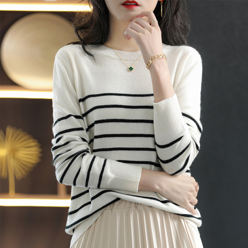 2026 Spring New Women's Striped Knitted Sweater, Plus Size Round Neck Loose Pure Cotton Casual Base Shirt for Women 2026 Spring New Women's Striped Knitted Sweater, Plus Size Round Neck Loose Pure Cotton Casual Base Shirt for Women