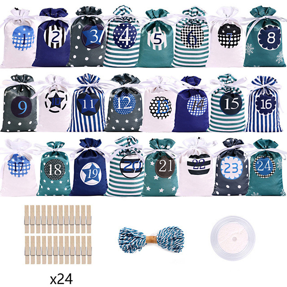 크리스마스 컬러 그린; 24 개의 향 가방 24 클립 10m 코튼 로프; 10*15CM