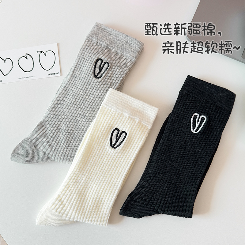 Calcetines de algodón gris damas sin hueso pila calcetines primavera y verano color sólido anti-bollar calcetines de algodón al por mayor