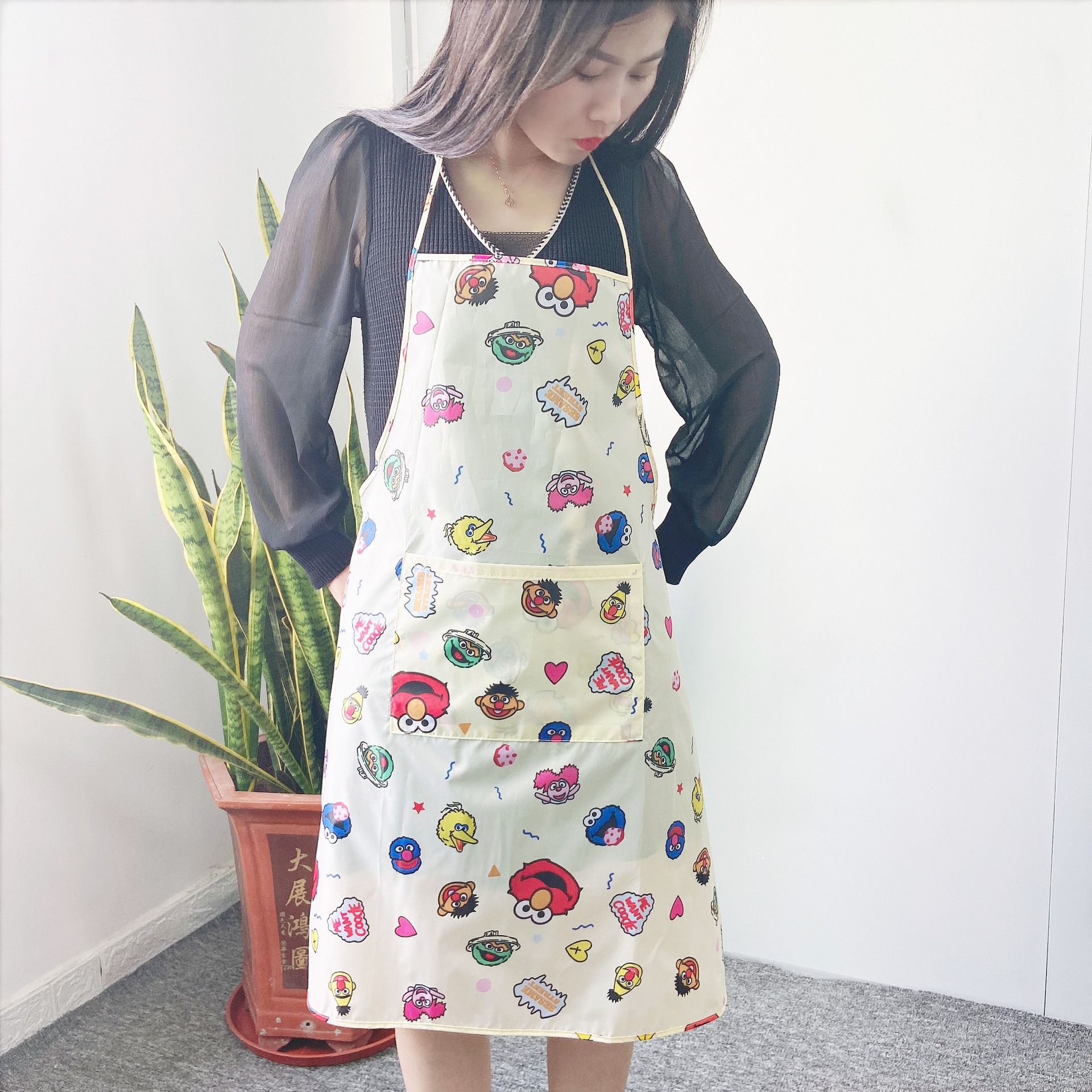 芝麻围裙家务厨房家居防护罩衣围腰防水防防污防油围裙