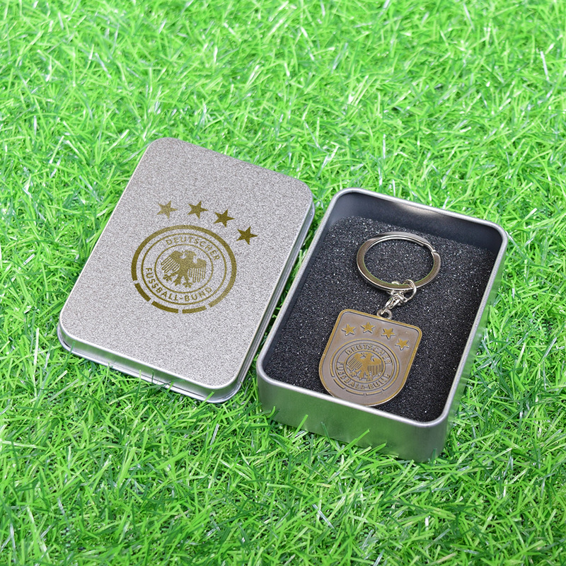 Club de fútbol insignia llavero Barcelona Real Madrid Manchester United AC Milan equipo militar tarjeta caja regalo