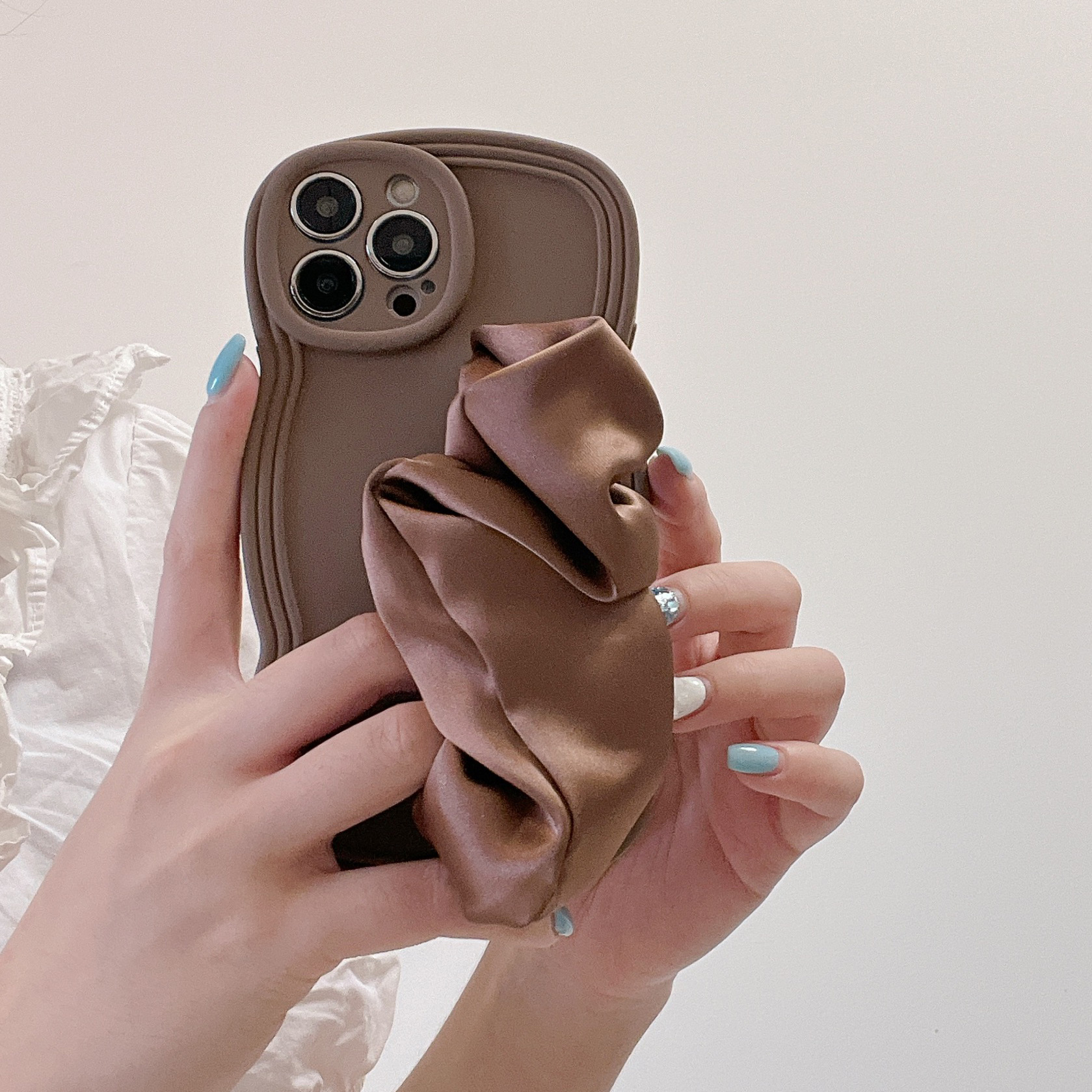 33B83941-27B6-489E-8370-972AC3