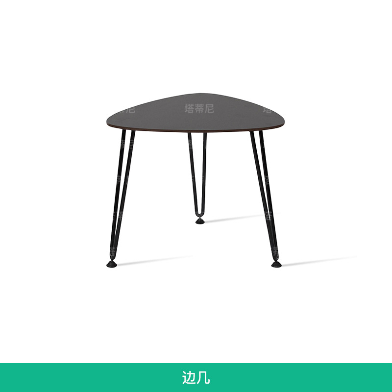 Conjunto de tres piezas de muebles de ratán para exteriores: silla, mesa de centro y sofá de ratán, para patio, balcón, jardín, estilo del Sudeste Asiático, para alojamientos.